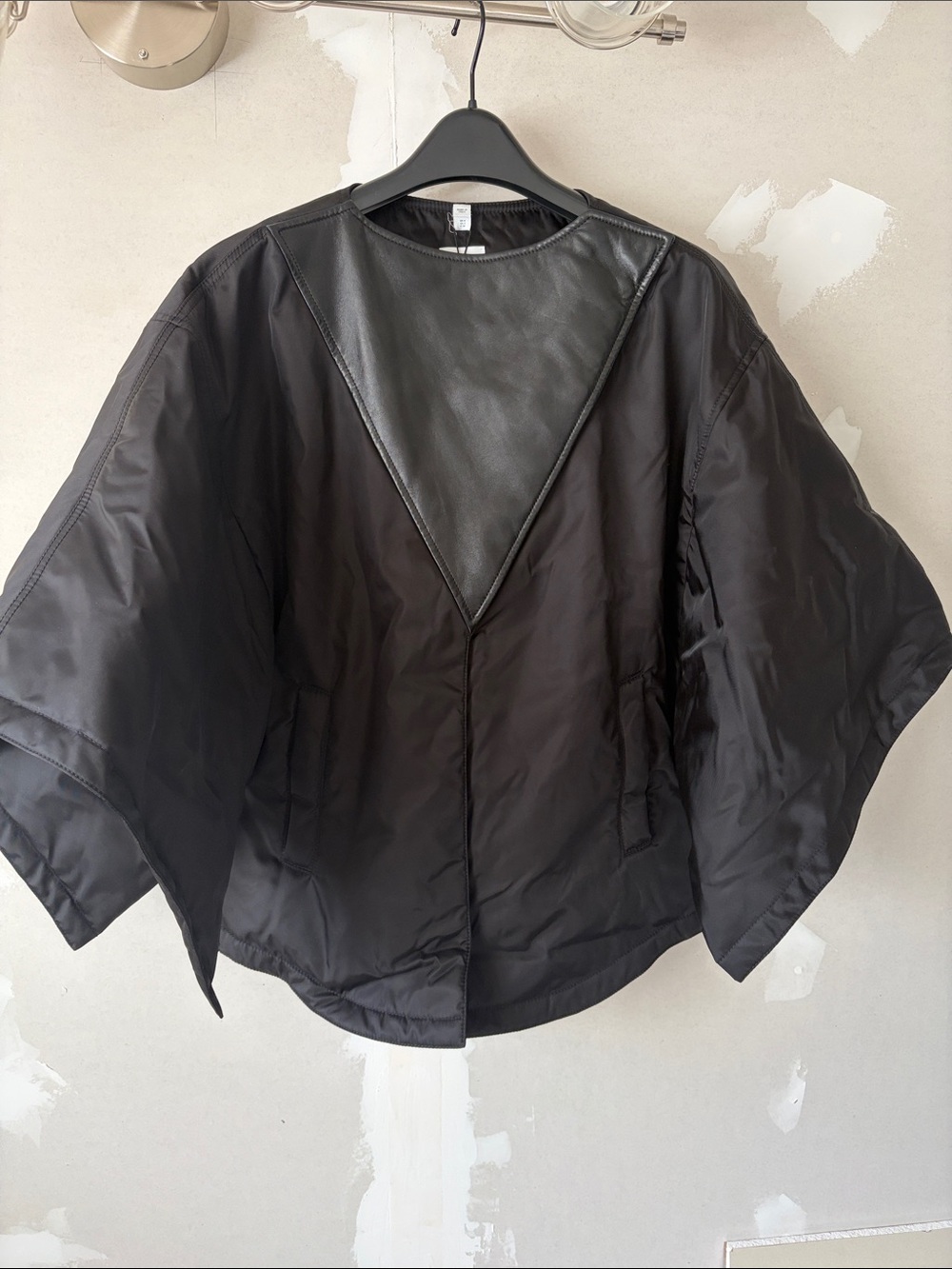 NWT Burberry Black Short Cape Jacket with Leather V-Panel size 2